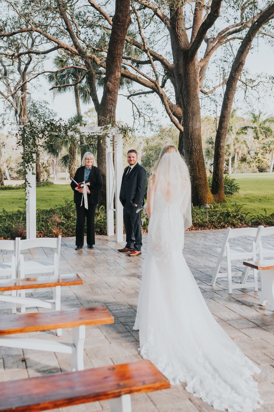 all-inclusive-micro-wedding-elopement-packages-florida-up-the-creek