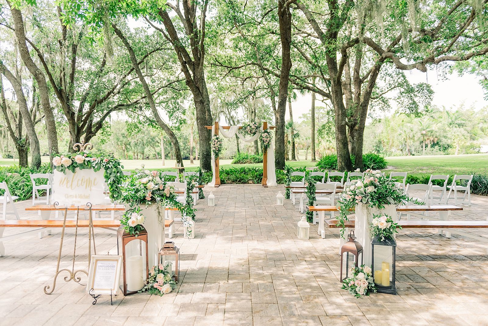 outdoor wedding venue in Florida